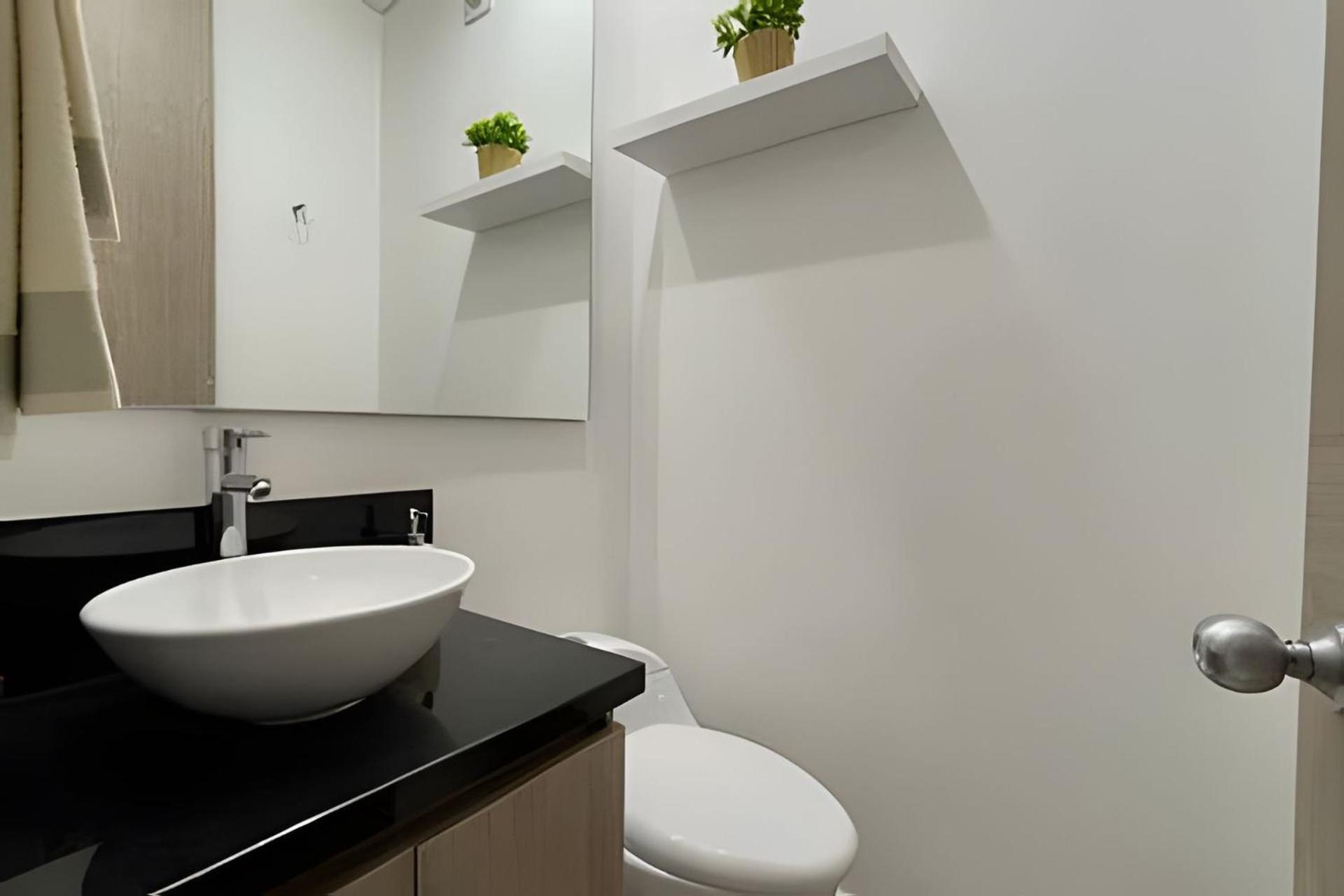 Infinitum Spectacular 23rd Floor 1 Bedroom *