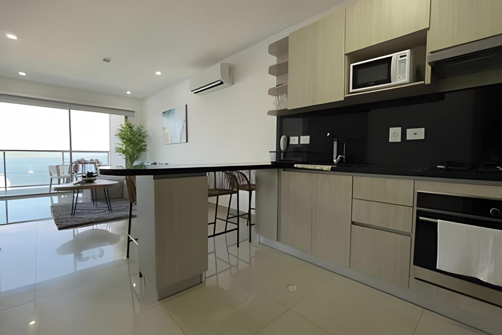 Infinitum Spectacular 23rd Floor 1 Bedroom *