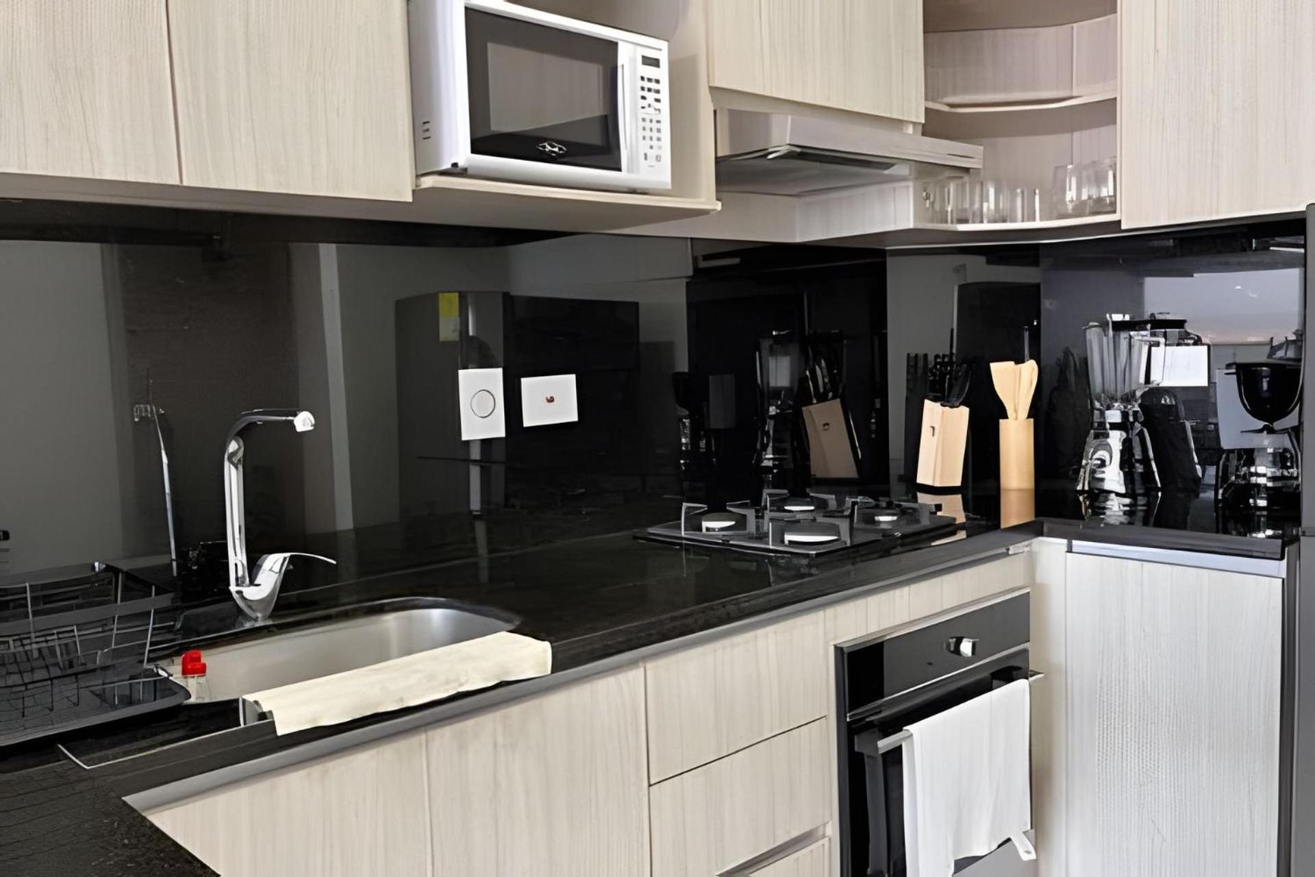 Infinitum Spectacular 23rd Floor 1 Bedroom *