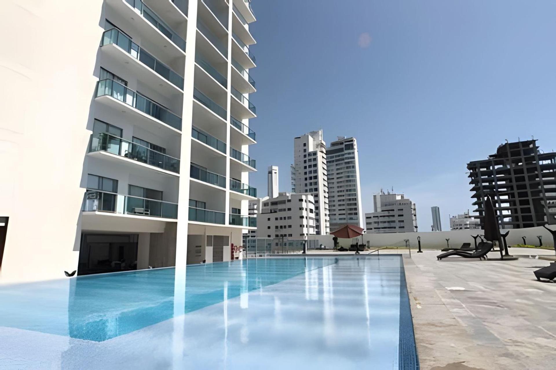Infinitum Spectacular 23rd Floor 1 Bedroom Apartment Cartagena