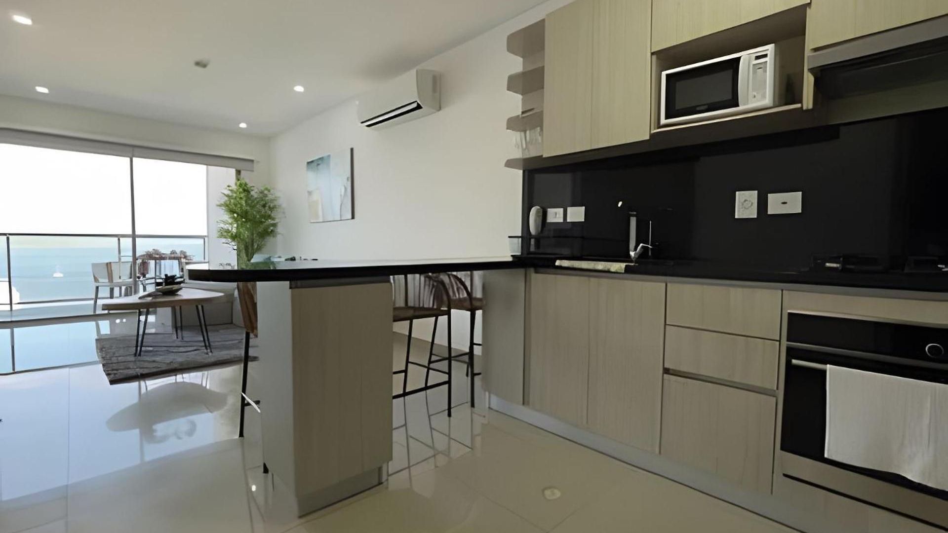 Infinitum Spectacular 23rd Floor 1 Bedroom *