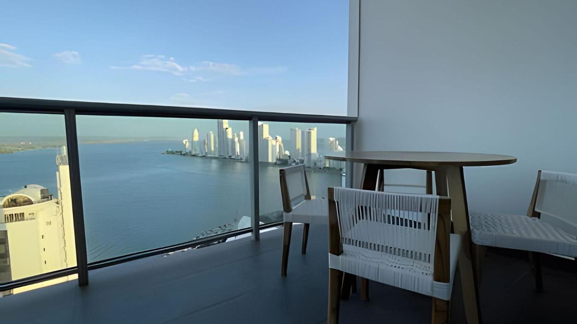Infinitum Spectacular 23rd Floor 1 Bedroom Apartamento