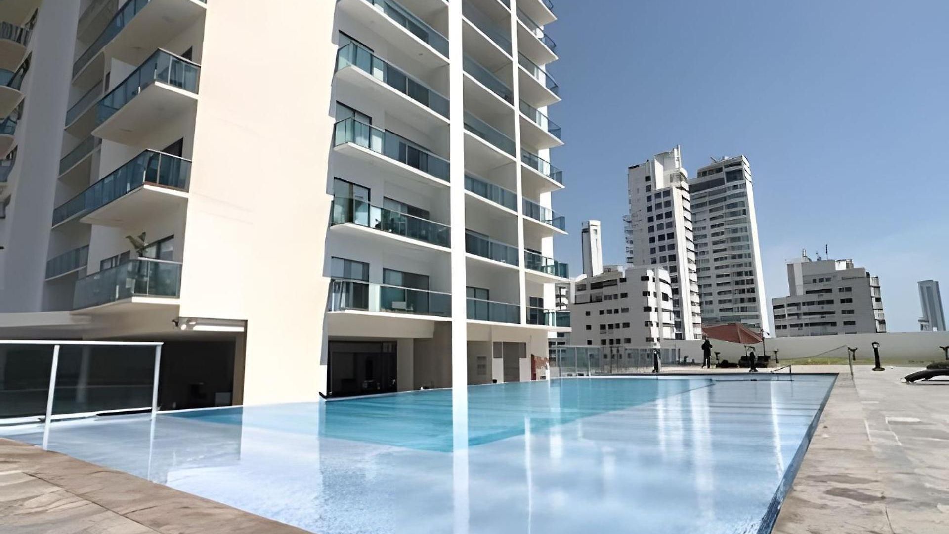 Infinitum Spectacular 23rd Floor 1 Bedroom Apartamento *