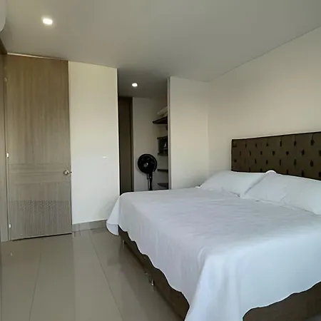 Infinitum Spectacular 23rd Floor 1 Bedroom Cartagena