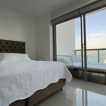 Infinitum Spectacular 23rd Floor 1 Bedroom Cartagena