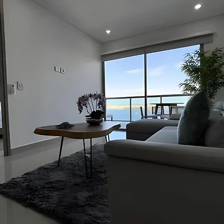 Infinitum Spectacular 23rd Floor 1 Bedroom *